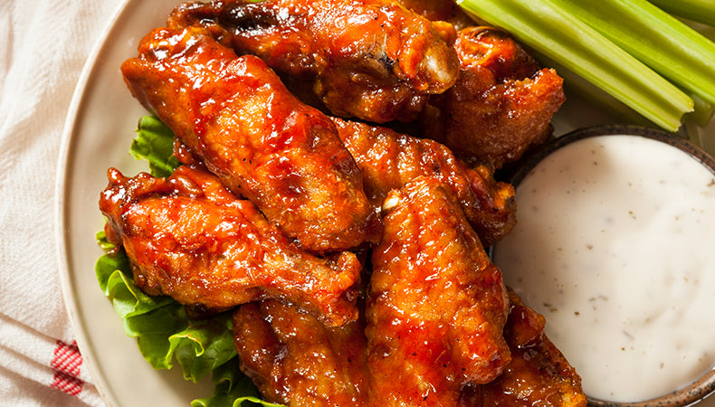 Smoked Sweet n’ Spicy Wings with Buffalo Sauce Recipe - Masterbuilt