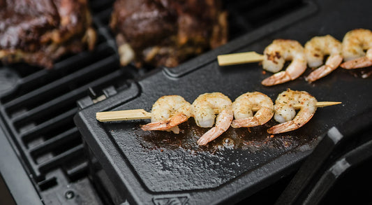 Should You Choose a Gas Grill or a Charcoal Grill?