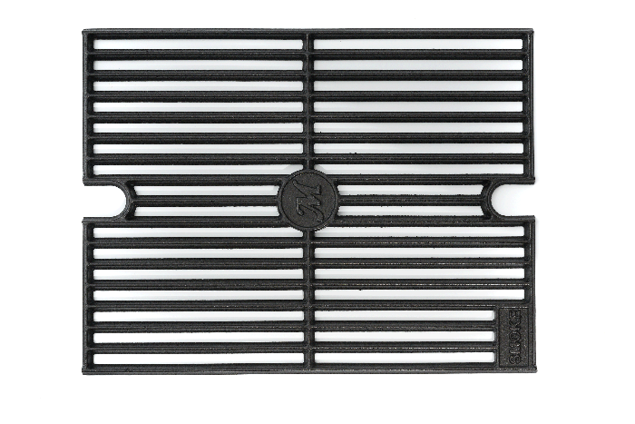 Heavy metal grate with Masterbuilt logo in the center and centered half-oval dips in short ends. A corner plate reads Sear or Smoke, depending on the side.